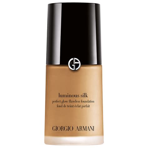 Luminous Silk Perfect Glow Flawless Oil.